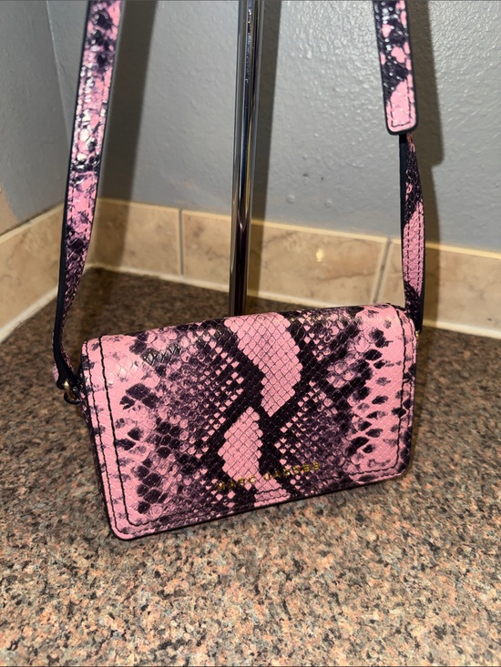 Marc Jacobs Handbags - Marc Jacobs Pink and Black Snake-Print Crossbody Bag NWOT